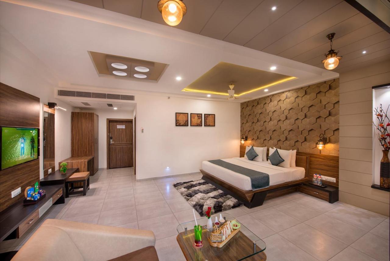 Lords Eco Inn Morbi Εξωτερικό φωτογραφία
