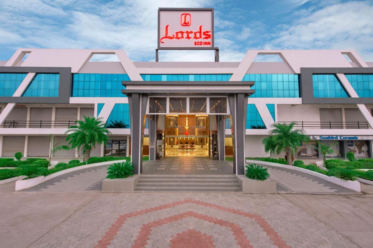 Lords Eco Inn Morbi Εξωτερικό φωτογραφία